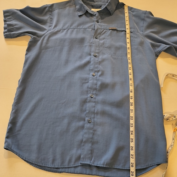 Columbia Men's Blue Short Sleeve Button Up Shirt , Size M - Picture 4 of 7